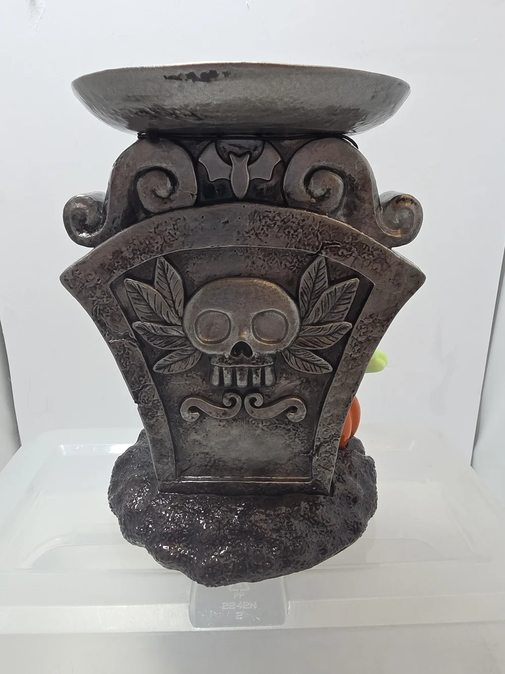 Bath & Bodyworks Glow-in-the-Dark Skeleton Boo! 3 Wick Candle Pedestal